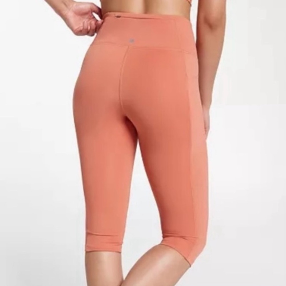 CALIA • Powermove Knee Length Leggings - Picture 2 of 5